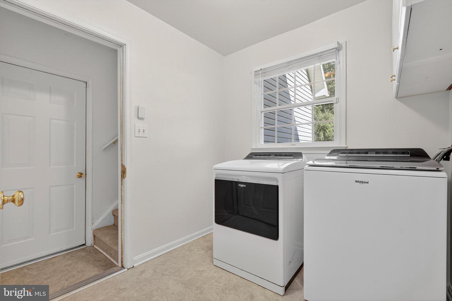 4145 RUNNING QUAIL TRL TRL, AMISSVILLE, Virginia 20106, 3 Bedrooms Bedrooms, 15 Rooms Rooms,4 BathroomsBathrooms,Residential,For sale,4145 RUNNING QUAIL TRL TRL,VACU2011516 MLS # VACU2011516