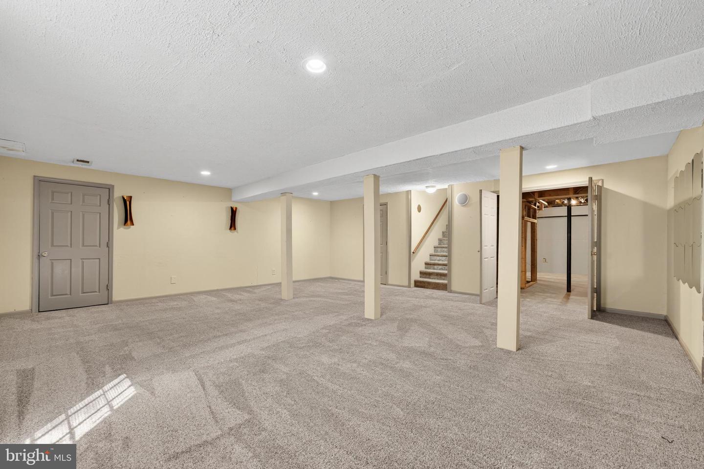 4145 RUNNING QUAIL TRL TRL, AMISSVILLE, Virginia 20106, 3 Bedrooms Bedrooms, 15 Rooms Rooms,4 BathroomsBathrooms,Residential,For sale,4145 RUNNING QUAIL TRL TRL,VACU2011516 MLS # VACU2011516