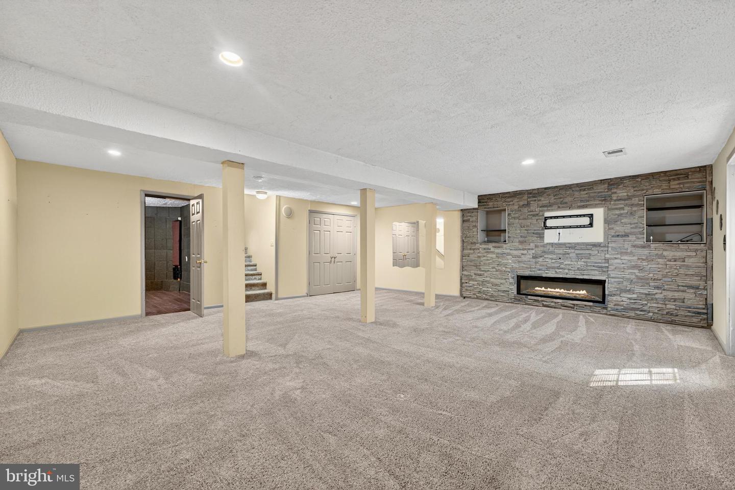 4145 RUNNING QUAIL TRL TRL, AMISSVILLE, Virginia 20106, 3 Bedrooms Bedrooms, 15 Rooms Rooms,4 BathroomsBathrooms,Residential,For sale,4145 RUNNING QUAIL TRL TRL,VACU2011516 MLS # VACU2011516