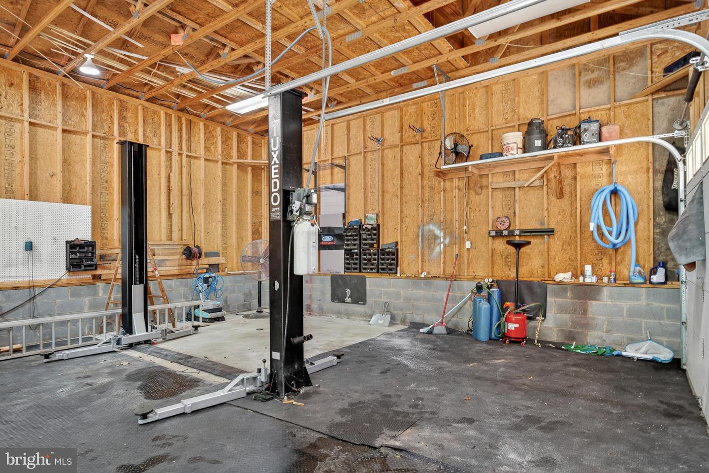 4145 RUNNING QUAIL TRL TRL, AMISSVILLE, Virginia 20106, 3 Bedrooms Bedrooms, 15 Rooms Rooms,4 BathroomsBathrooms,Residential,For sale,4145 RUNNING QUAIL TRL TRL,VACU2011516 MLS # VACU2011516