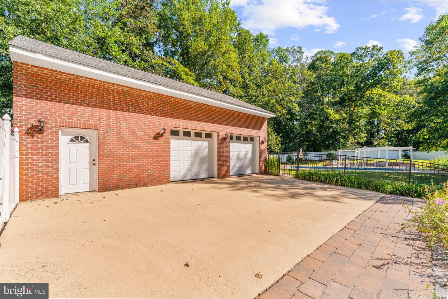 4145 RUNNING QUAIL TRL TRL, AMISSVILLE, Virginia 20106, 3 Bedrooms Bedrooms, 15 Rooms Rooms,4 BathroomsBathrooms,Residential,For sale,4145 RUNNING QUAIL TRL TRL,VACU2011516 MLS # VACU2011516