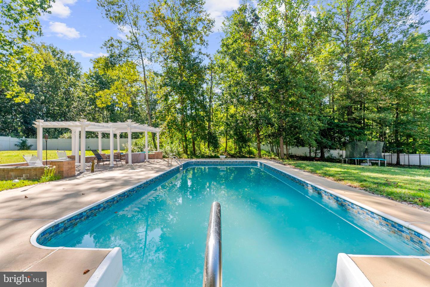 4145 RUNNING QUAIL TRL TRL, AMISSVILLE, Virginia 20106, 3 Bedrooms Bedrooms, 15 Rooms Rooms,4 BathroomsBathrooms,Residential,For sale,4145 RUNNING QUAIL TRL TRL,VACU2011516 MLS # VACU2011516