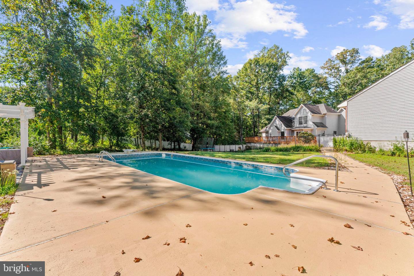 4145 RUNNING QUAIL TRL TRL, AMISSVILLE, Virginia 20106, 3 Bedrooms Bedrooms, 15 Rooms Rooms,4 BathroomsBathrooms,Residential,For sale,4145 RUNNING QUAIL TRL TRL,VACU2011516 MLS # VACU2011516