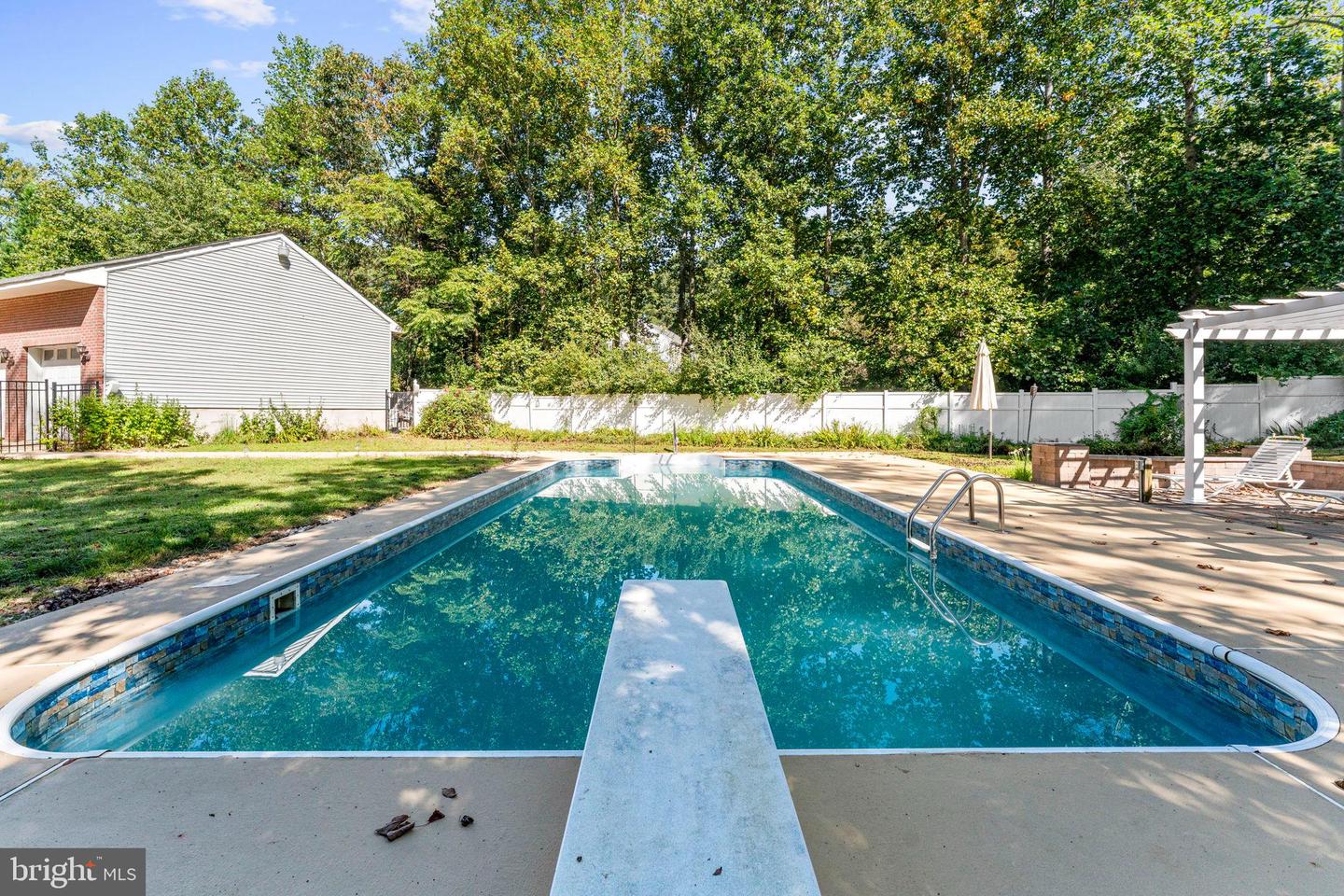 4145 RUNNING QUAIL TRL TRL, AMISSVILLE, Virginia 20106, 3 Bedrooms Bedrooms, 15 Rooms Rooms,4 BathroomsBathrooms,Residential,For sale,4145 RUNNING QUAIL TRL TRL,VACU2011516 MLS # VACU2011516