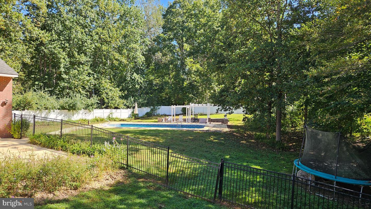 4145 RUNNING QUAIL TRL TRL, AMISSVILLE, Virginia 20106, 3 Bedrooms Bedrooms, 15 Rooms Rooms,4 BathroomsBathrooms,Residential,For sale,4145 RUNNING QUAIL TRL TRL,VACU2011516 MLS # VACU2011516