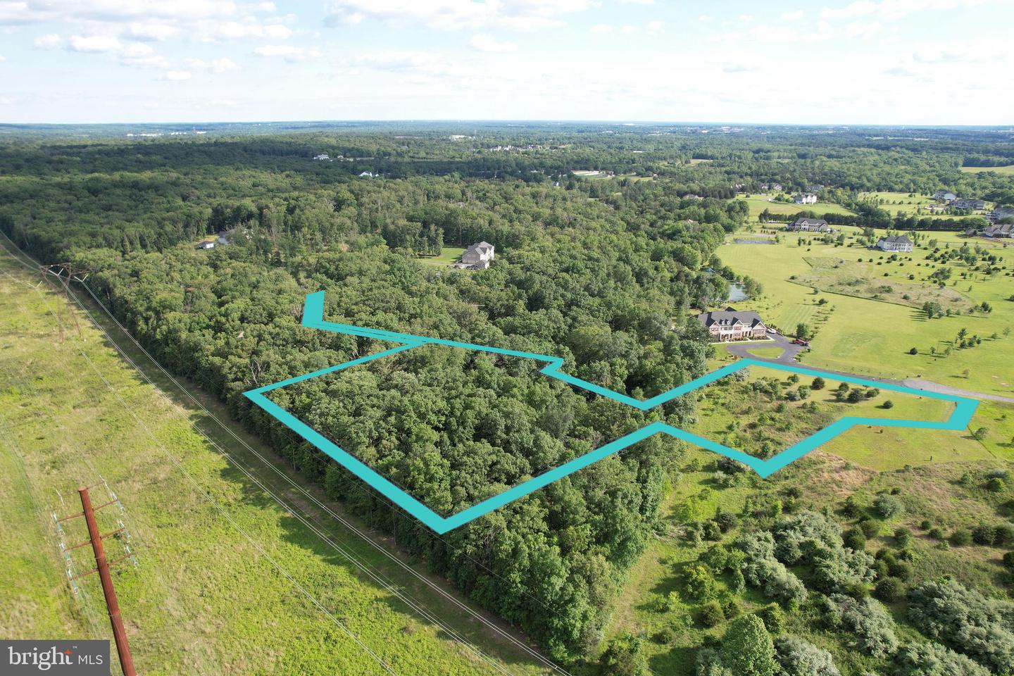 6500 BULL RUN WOODS TRL, CENTREVILLE, Virginia 20120, ,Land,For sale,6500 BULL RUN WOODS TRL,VAFX2242352 MLS # VAFX2242352