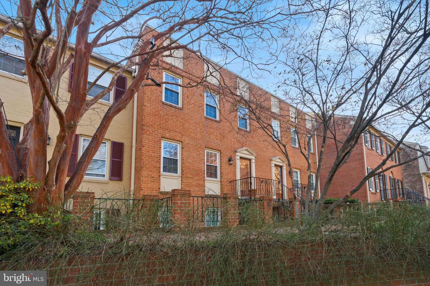 1620 BELMONT ST NW #A, WASHINGTON, District Of Columbia 20009, 3 Bedrooms Bedrooms, ,2 BathroomsBathrooms,Residential,For sale,1620 BELMONT ST NW #A,DCDC2228326 MLS # DCDC2228326