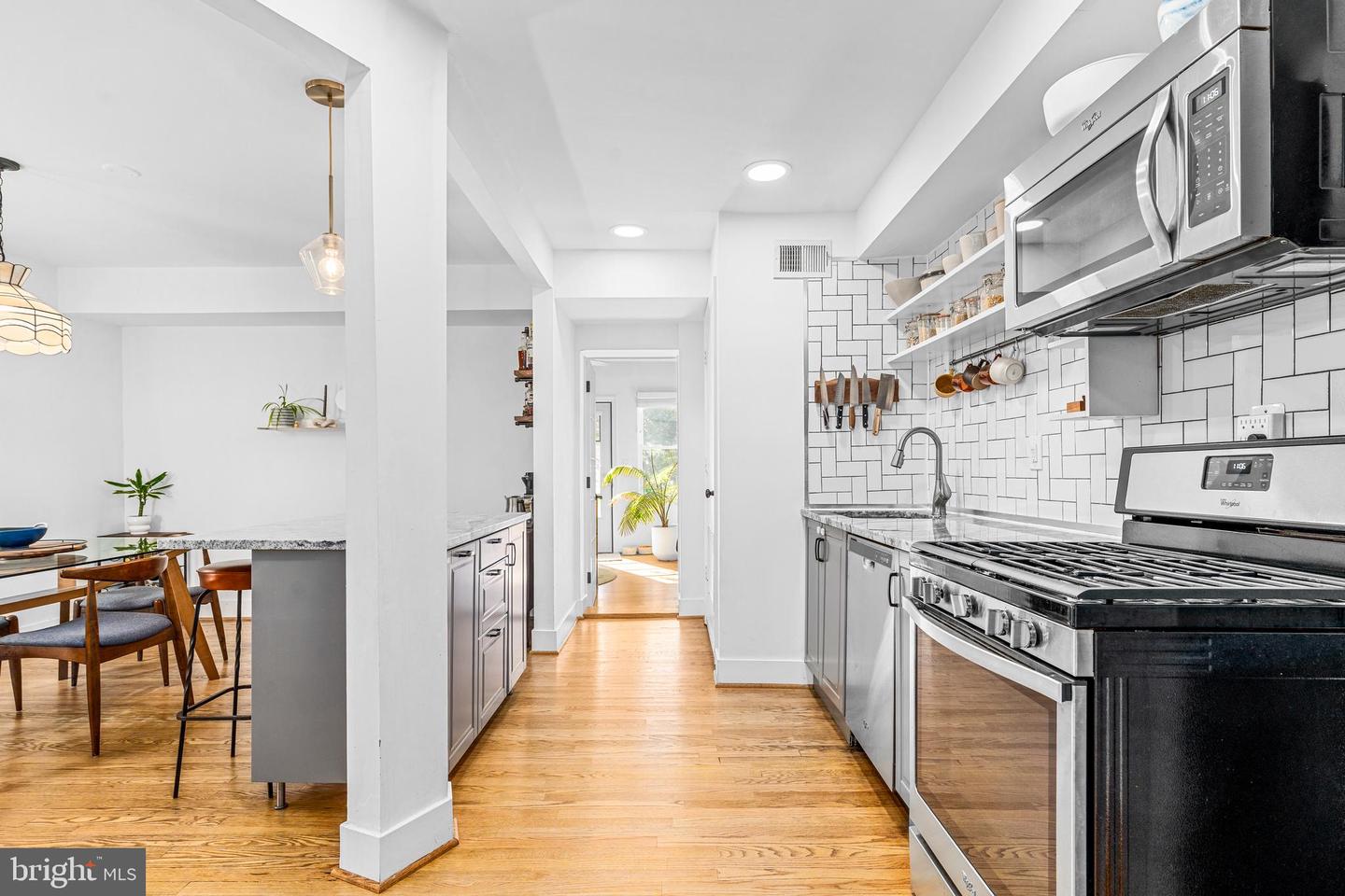 2415 E ST NE, WASHINGTON, District Of Columbia 20002, 4 Bedrooms Bedrooms, ,2 BathroomsBathrooms,Residential,For sale,2415 E ST NE,DCDC2229010 MLS # DCDC2229010