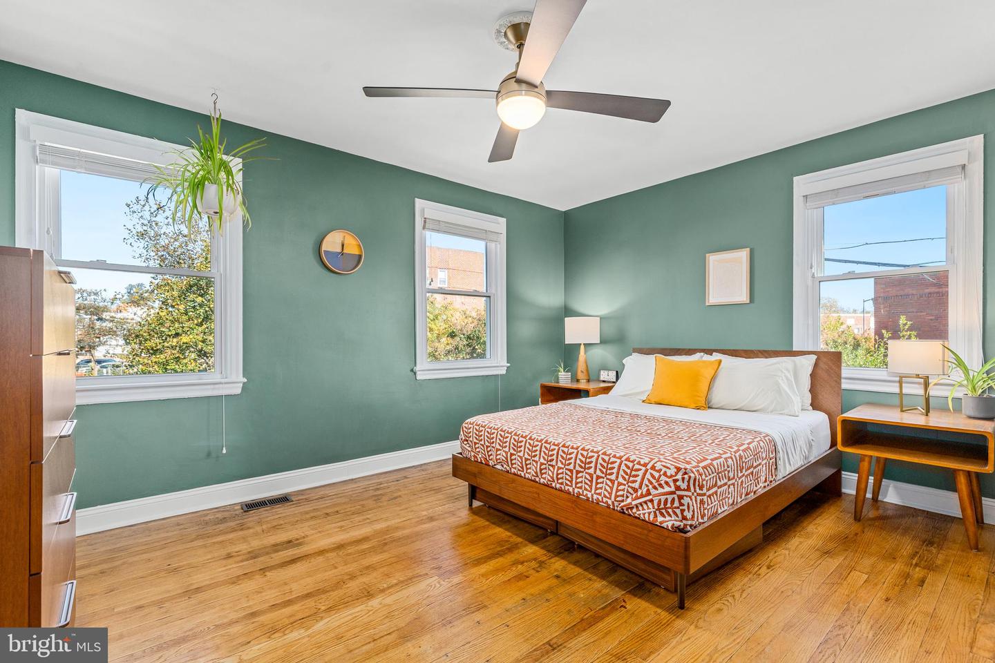 2415 E ST NE, WASHINGTON, District Of Columbia 20002, 4 Bedrooms Bedrooms, ,2 BathroomsBathrooms,Residential,For sale,2415 E ST NE,DCDC2229010 MLS # DCDC2229010