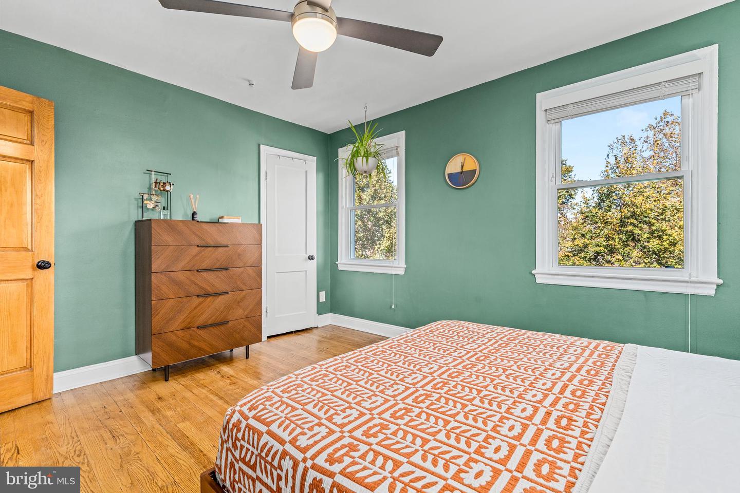 2415 E ST NE, WASHINGTON, District Of Columbia 20002, 4 Bedrooms Bedrooms, ,2 BathroomsBathrooms,Residential,For sale,2415 E ST NE,DCDC2229010 MLS # DCDC2229010