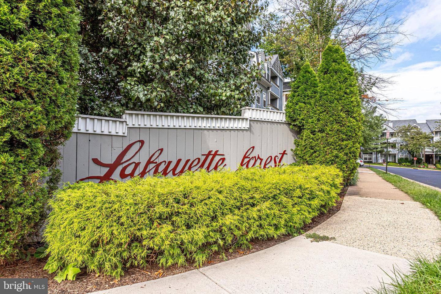 7711 LAFAYETTE FOREST DR #22, ANNANDALE, Virginia 22003, 2 Bedrooms Bedrooms, ,2 BathroomsBathrooms,Residential,For sale,7711 LAFAYETTE FOREST DR #22,VAFX2278822 MLS # VAFX2278822