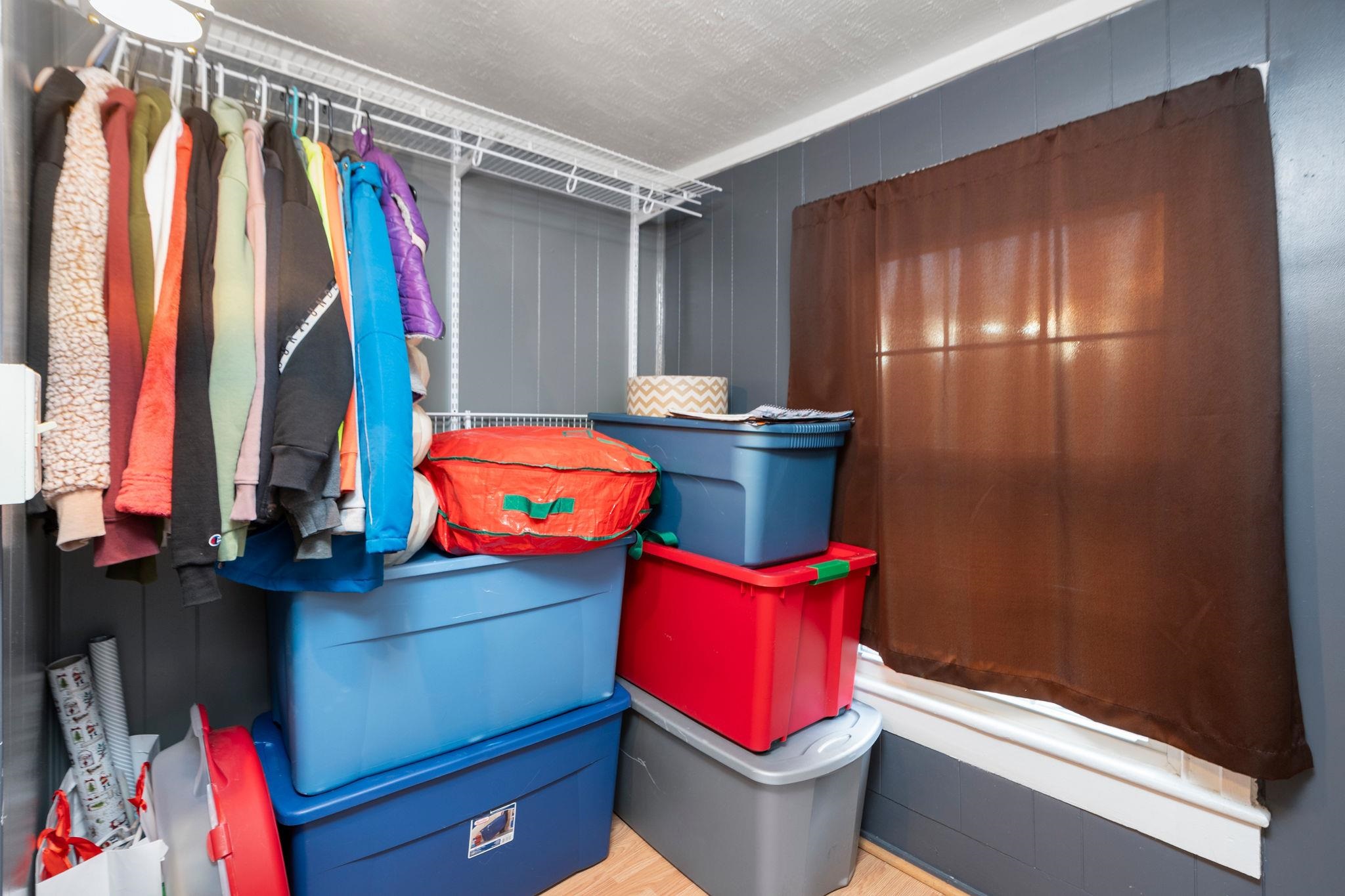 207 RESERVOIR ST, STAUNTON, Virginia 24401, 3 Bedrooms Bedrooms, ,1 BathroomBathrooms,Residential,207 RESERVOIR ST,671688 MLS # 671688