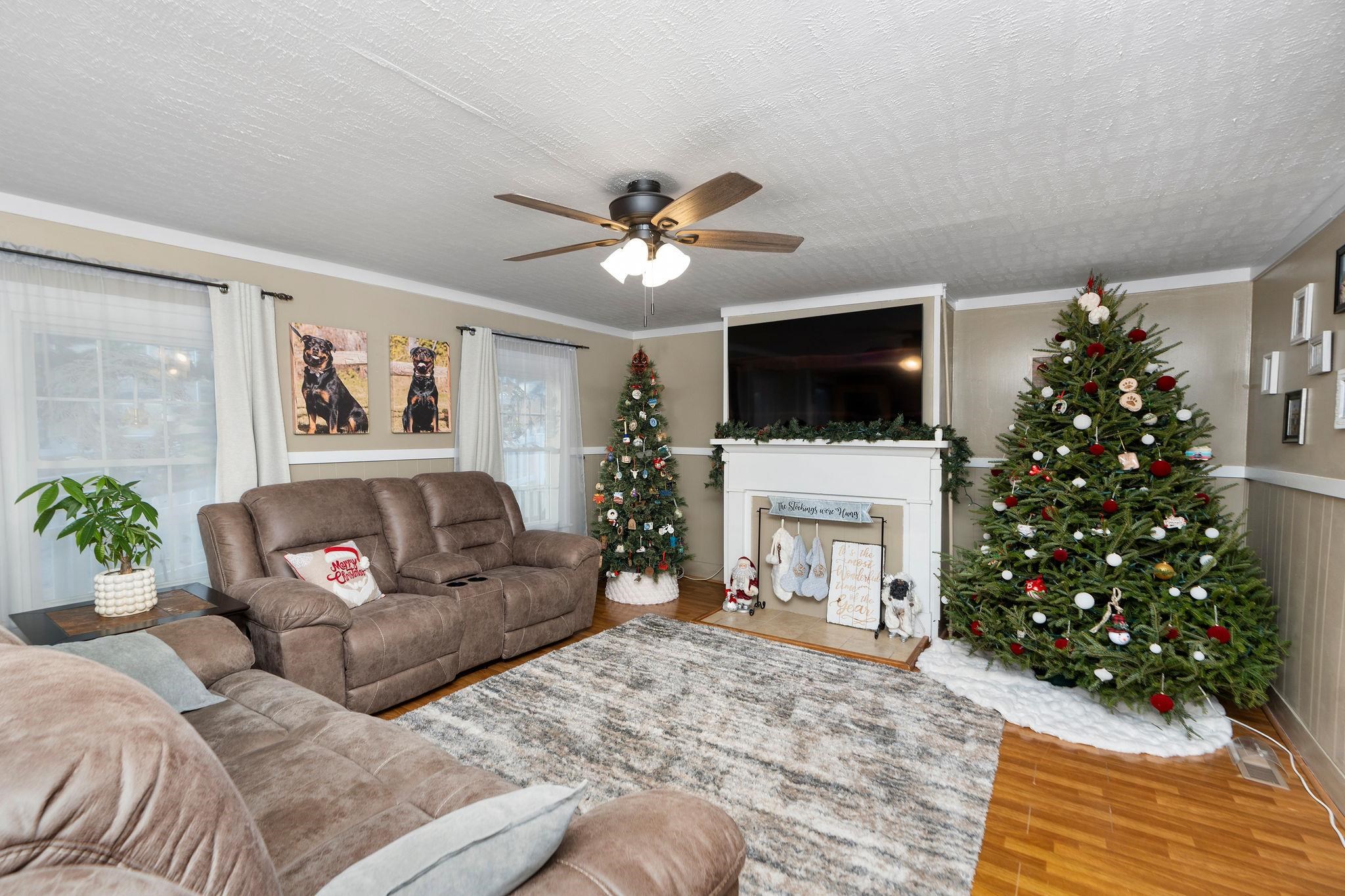 207 RESERVOIR ST, STAUNTON, Virginia 24401, 3 Bedrooms Bedrooms, ,1 BathroomBathrooms,Residential,207 RESERVOIR ST,671688 MLS # 671688