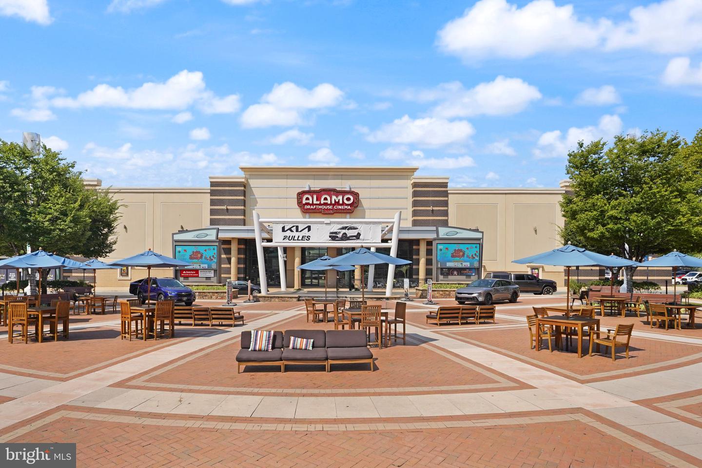 20254 NORTHPARK DR, ASHBURN, Virginia 20147, 5 Bedrooms Bedrooms, ,4 BathroomsBathrooms,Residential,For sale,20254 NORTHPARK DR,VALO2112018 MLS # VALO2112018