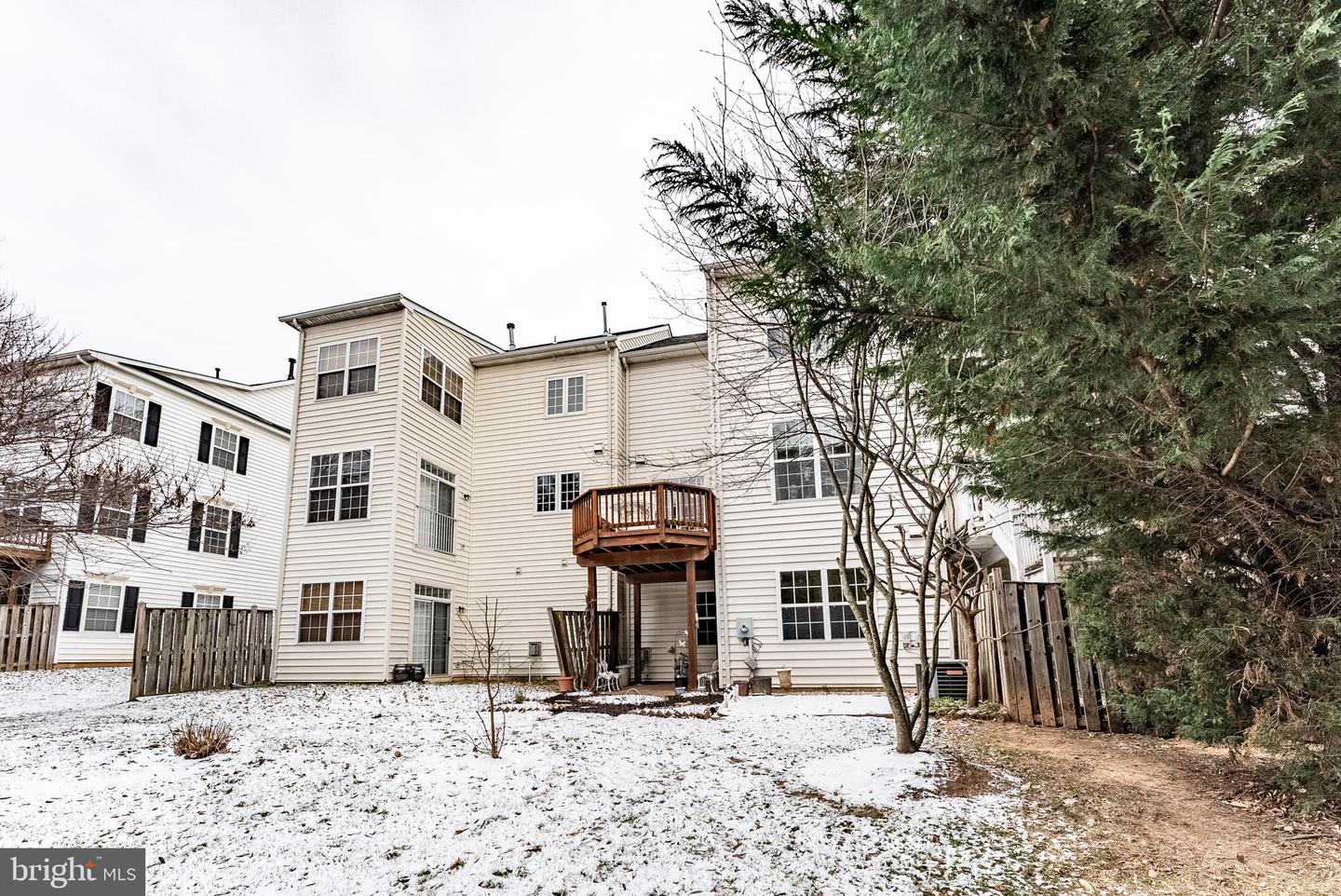 12153 CALDICOT LN, FAIRFAX, Virginia 22030, 4 Bedrooms Bedrooms, ,3 BathroomsBathrooms,Residential,For sale,12153 CALDICOT LN,VAFX2281654 MLS # VAFX2281654