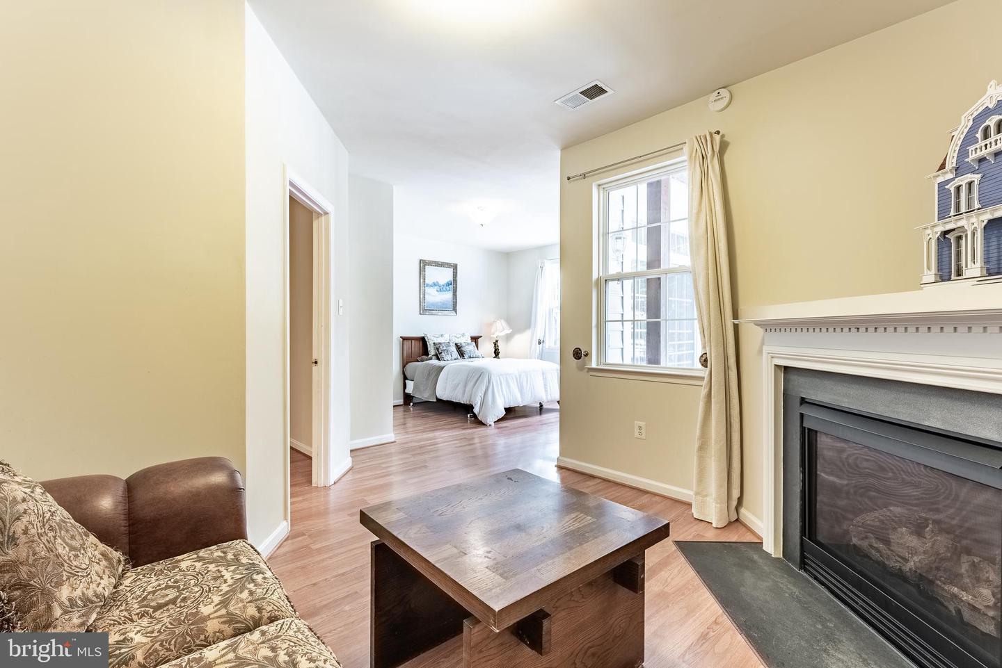 12153 CALDICOT LN, FAIRFAX, Virginia 22030, 4 Bedrooms Bedrooms, ,3 BathroomsBathrooms,Residential,For sale,12153 CALDICOT LN,VAFX2281654 MLS # VAFX2281654