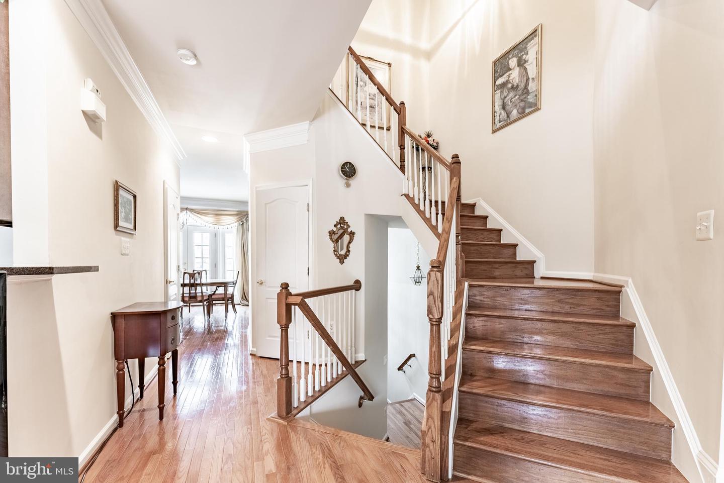 12153 CALDICOT LN, FAIRFAX, Virginia 22030, 4 Bedrooms Bedrooms, ,3 BathroomsBathrooms,Residential,For sale,12153 CALDICOT LN,VAFX2281654 MLS # VAFX2281654