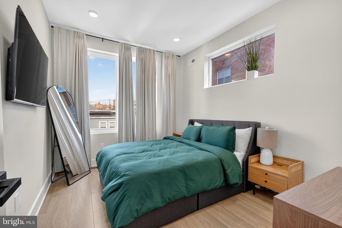 1307 LONGFELLOW ST NW #8, WASHINGTON, District Of Columbia 20011, 3 Bedrooms Bedrooms, ,3 BathroomsBathrooms,Residential,For sale,1307 LONGFELLOW ST NW #8,DCDC2239876 MLS # DCDC2239876 1307 LONGFELLOW ST NW #8, WASHINGTON, District Of Columbia 20011, 3 Bedrooms Bedrooms, ,3 BathroomsBathrooms,Residential,For sale,1307 LONGFELLOW ST NW #8,DCDC2239876 MLS # DCDC2239876