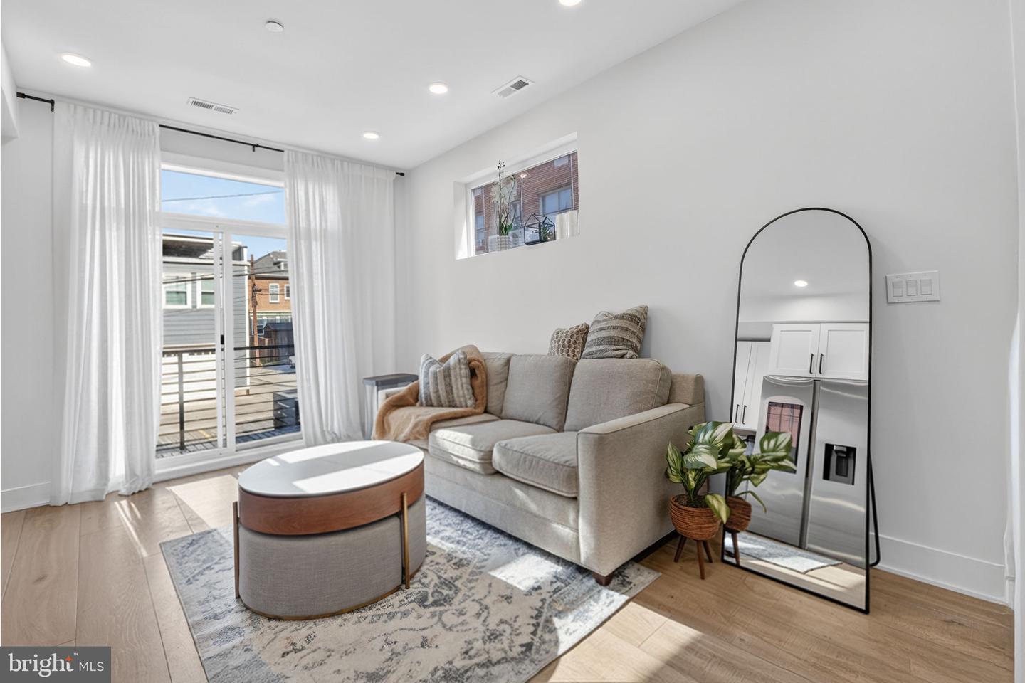 1307 LONGFELLOW ST NW #8, WASHINGTON, District Of Columbia 20011, 3 Bedrooms Bedrooms, ,3 BathroomsBathrooms,Residential,For sale,1307 LONGFELLOW ST NW #8,DCDC2239876 MLS # DCDC2239876 1307 LONGFELLOW ST NW #8, WASHINGTON, District Of Columbia 20011, 3 Bedrooms Bedrooms, ,3 BathroomsBathrooms,Residential,For sale,1307 LONGFELLOW ST NW #8,DCDC2239876 MLS # DCDC2239876