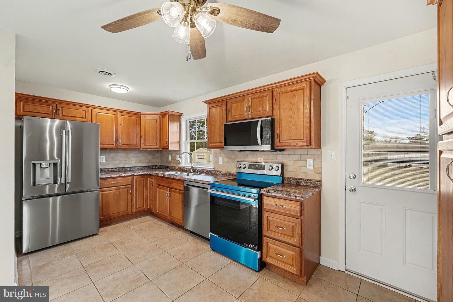 408 HAMILTON ST, FREDERICKSBURG, Virginia 22408, 3 Bedrooms Bedrooms, 6 Rooms Rooms,1 BathroomBathrooms,Residential,For sale,408 HAMILTON ST,VASP2038430 MLS # VASP2038430