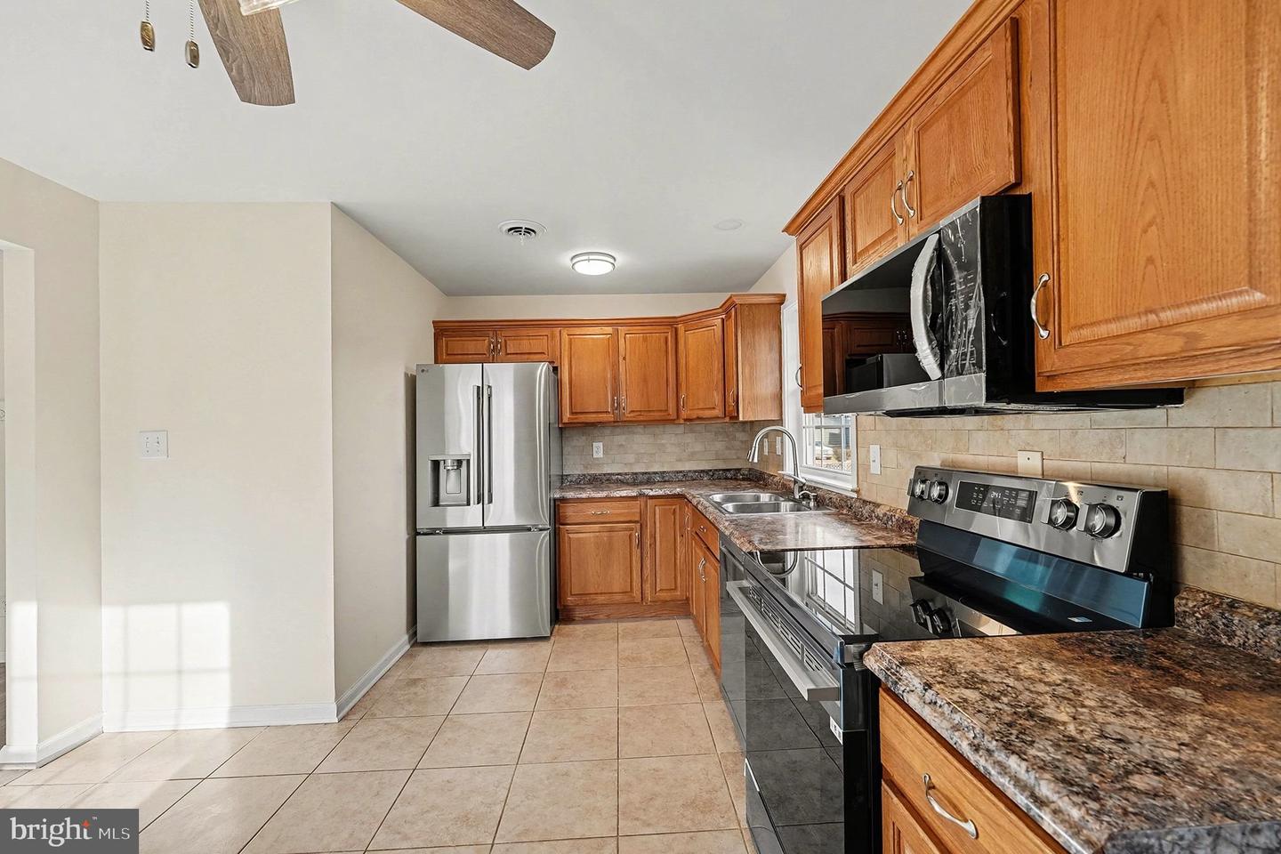 408 HAMILTON ST, FREDERICKSBURG, Virginia 22408, 3 Bedrooms Bedrooms, 6 Rooms Rooms,1 BathroomBathrooms,Residential,For sale,408 HAMILTON ST,VASP2038430 MLS # VASP2038430