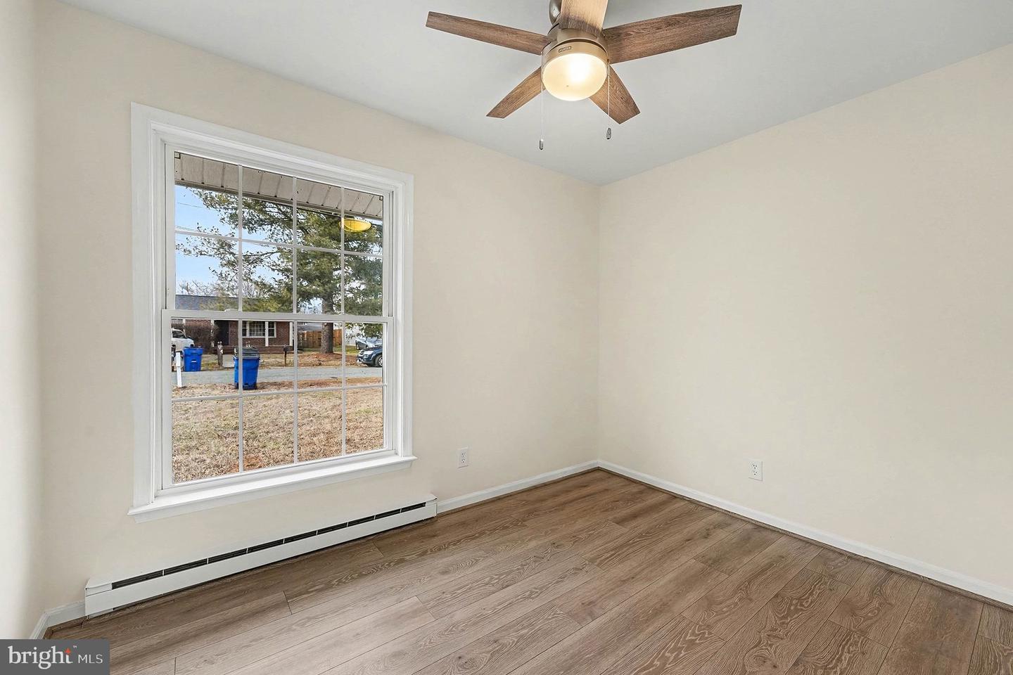 408 HAMILTON ST, FREDERICKSBURG, Virginia 22408, 3 Bedrooms Bedrooms, 6 Rooms Rooms,1 BathroomBathrooms,Residential,For sale,408 HAMILTON ST,VASP2038430 MLS # VASP2038430