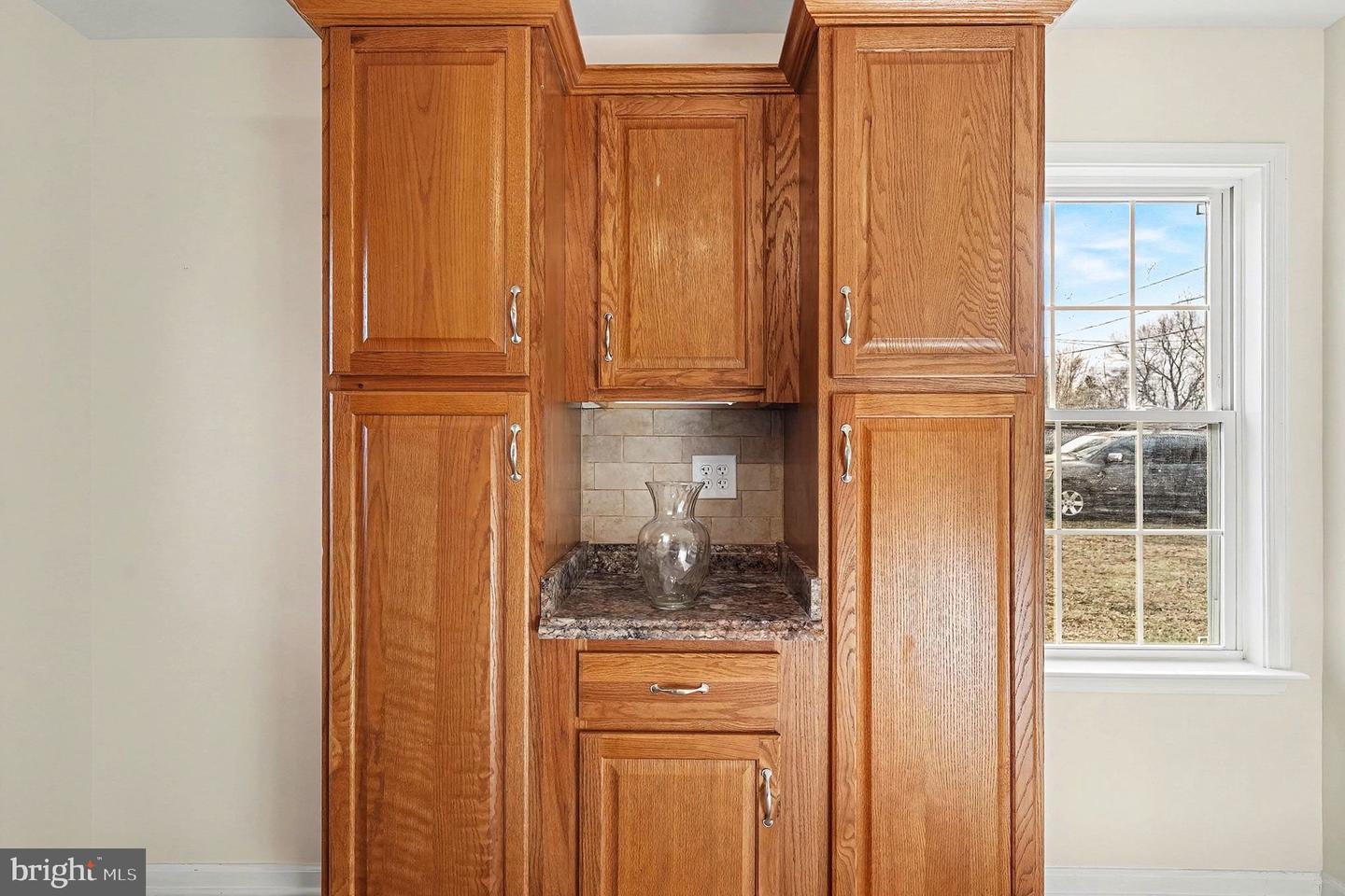 408 HAMILTON ST, FREDERICKSBURG, Virginia 22408, 3 Bedrooms Bedrooms, 6 Rooms Rooms,1 BathroomBathrooms,Residential,For sale,408 HAMILTON ST,VASP2038430 MLS # VASP2038430