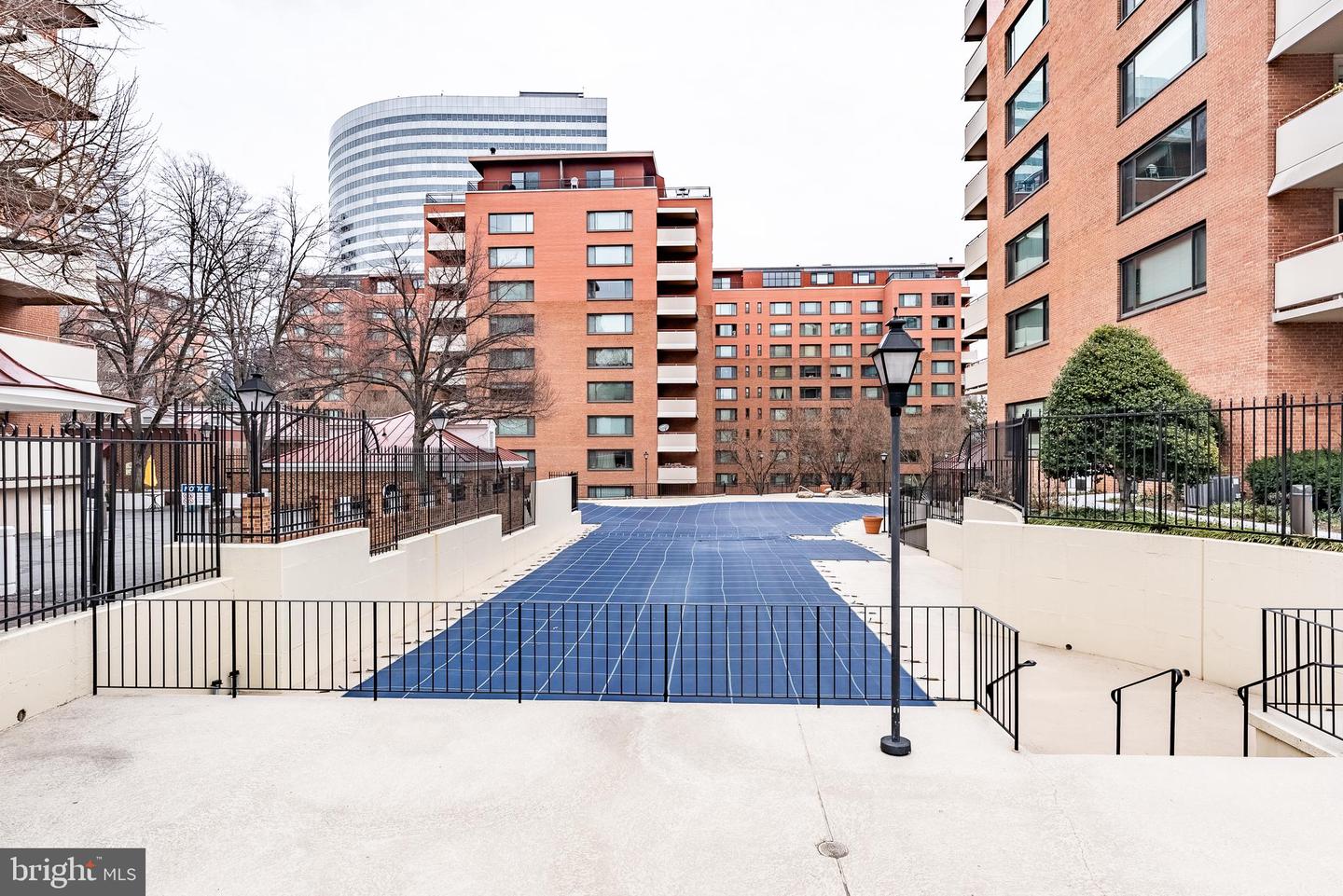 1111 ARLINGTON BLVD #828, ARLINGTON, Virginia 22209, 1 Bedroom Bedrooms, ,1 BathroomBathrooms,Residential,For sale,1111 ARLINGTON BLVD #828,VAAR2067382 MLS # VAAR2067382