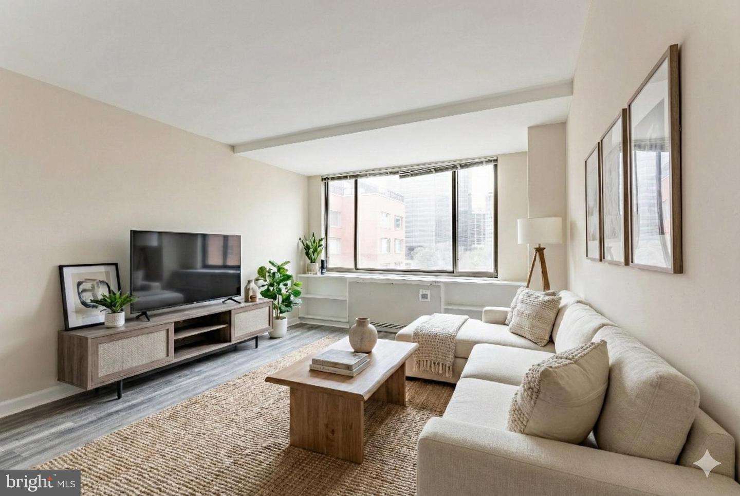 1111 ARLINGTON BLVD #828, ARLINGTON, Virginia 22209, 1 Bedroom Bedrooms, ,1 BathroomBathrooms,Residential,For sale,1111 ARLINGTON BLVD #828,VAAR2067382 MLS # VAAR2067382