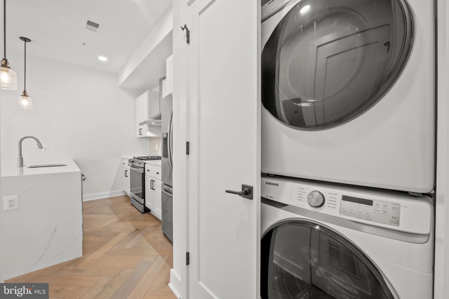 4315 HARRISON ST NW #5, WASHINGTON, District Of Columbia 20015, 1 Bedroom Bedrooms, ,1 BathroomBathrooms,Residential,For sale,4315 HARRISON ST NW #5,DCDC2240348 MLS # DCDC2240348