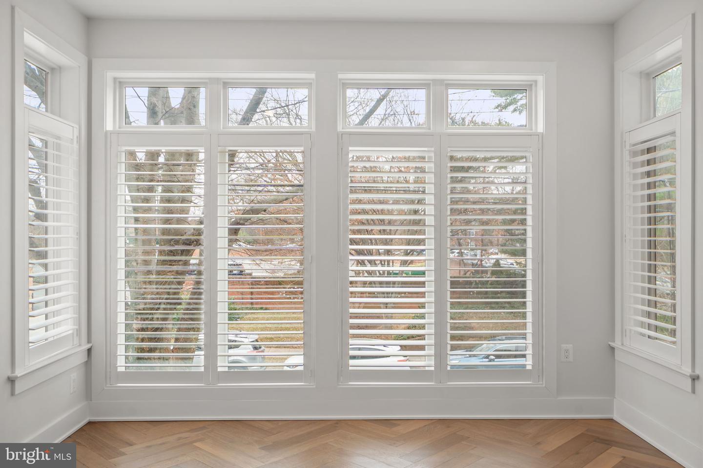 4315 HARRISON ST NW #5, WASHINGTON, District Of Columbia 20015, 1 Bedroom Bedrooms, ,1 BathroomBathrooms,Residential,For sale,4315 HARRISON ST NW #5,DCDC2240348 MLS # DCDC2240348