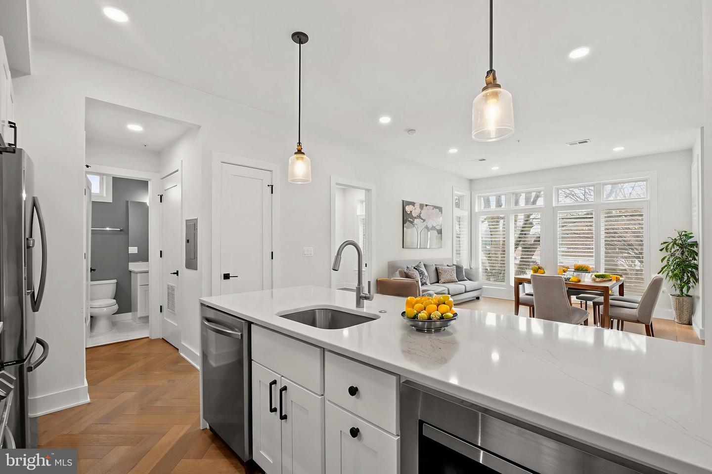 4315 HARRISON ST NW #5, WASHINGTON, District Of Columbia 20015, 1 Bedroom Bedrooms, ,1 BathroomBathrooms,Residential,For sale,4315 HARRISON ST NW #5,DCDC2240348 MLS # DCDC2240348