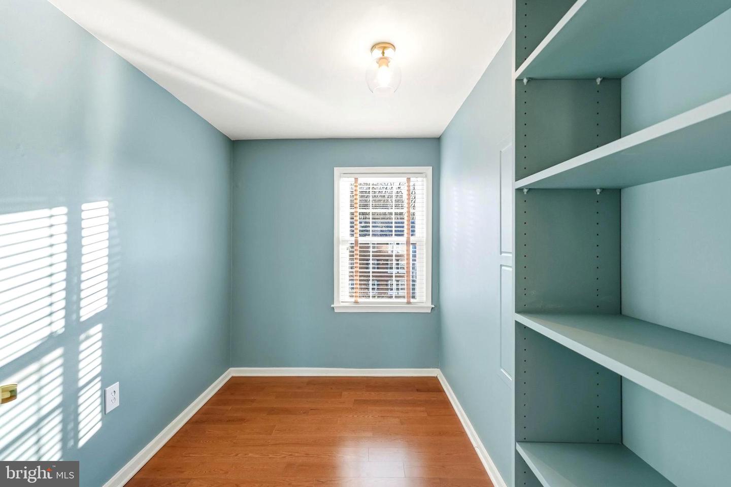 6625 10TH ST #C2, ALEXANDRIA, Virginia 22307, 3 Bedrooms Bedrooms, ,1 BathroomBathrooms,Residential,For sale,6625 10TH ST #C2,VAFX2284774 MLS # VAFX2284774