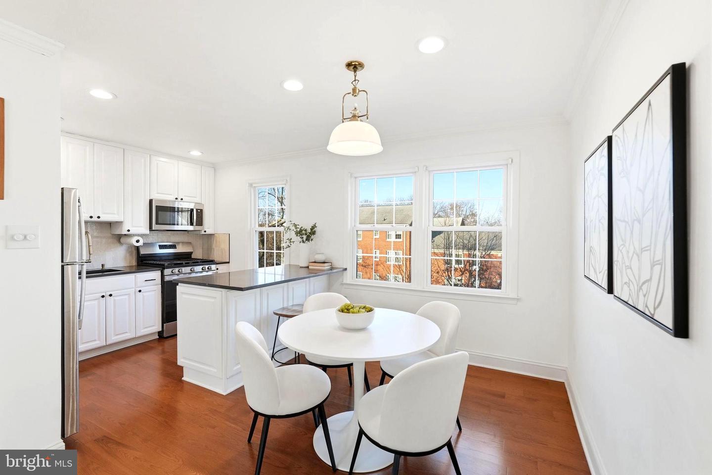 6625 10TH ST #C2, ALEXANDRIA, Virginia 22307, 3 Bedrooms Bedrooms, ,1 BathroomBathrooms,Residential,For sale,6625 10TH ST #C2,VAFX2284774 MLS # VAFX2284774