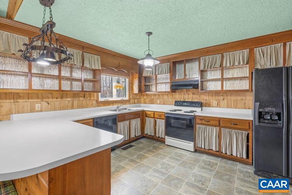 28 OUT OF BOUNDS RD, PALMYRA, Virginia 22963, 3 Bedrooms Bedrooms, ,2 BathroomsBathrooms,Residential,For sale,28 OUT OF BOUNDS RD,672354 MLS # 672354