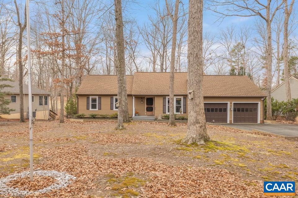 28 OUT OF BOUNDS RD, PALMYRA, Virginia 22963, 3 Bedrooms Bedrooms, ,2 BathroomsBathrooms,Residential,For sale,28 OUT OF BOUNDS RD,672354 MLS # 672354