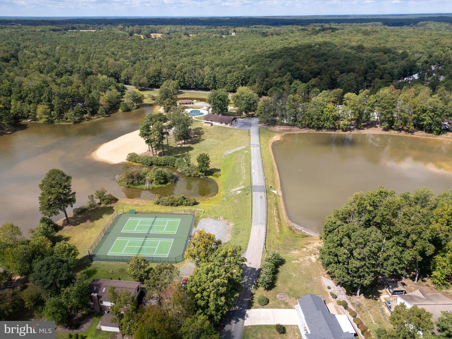 210 REMINGTON DR, RUTHER GLEN, Virginia 22546, 3 Bedrooms Bedrooms, ,2 BathroomsBathrooms,Residential,For sale,210 REMINGTON DR,VACV2009388 MLS # VACV2009388