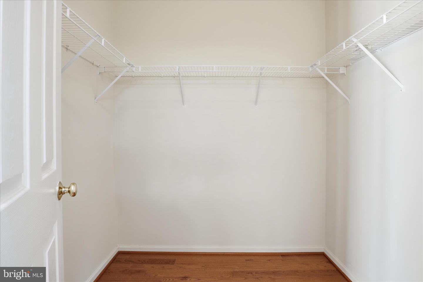 20432 HOMELAND TER, ASHBURN, Virginia 20147, 3 Bedrooms Bedrooms, ,3 BathroomsBathrooms,Residential,For sale,20432 HOMELAND TER,VALO2113804 MLS # VALO2113804