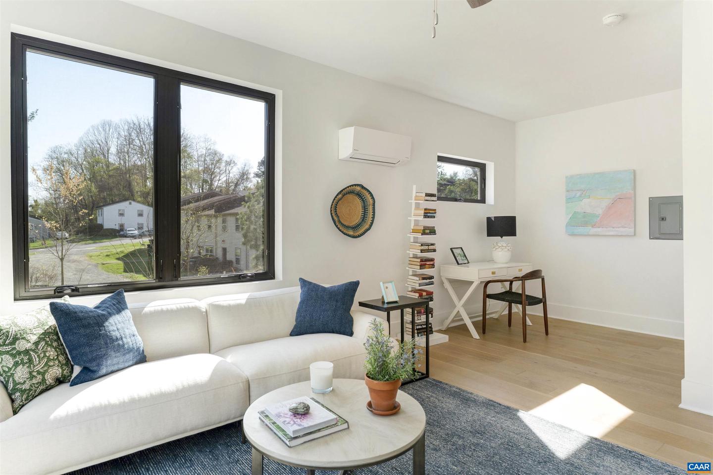 985 5TH ST SW, CHARLOTTESVILLE, Virginia 22902, 4 Bedrooms Bedrooms, ,3 BathroomsBathrooms,Residential,For sale,985 5TH ST SW,672392 MLS # 672392