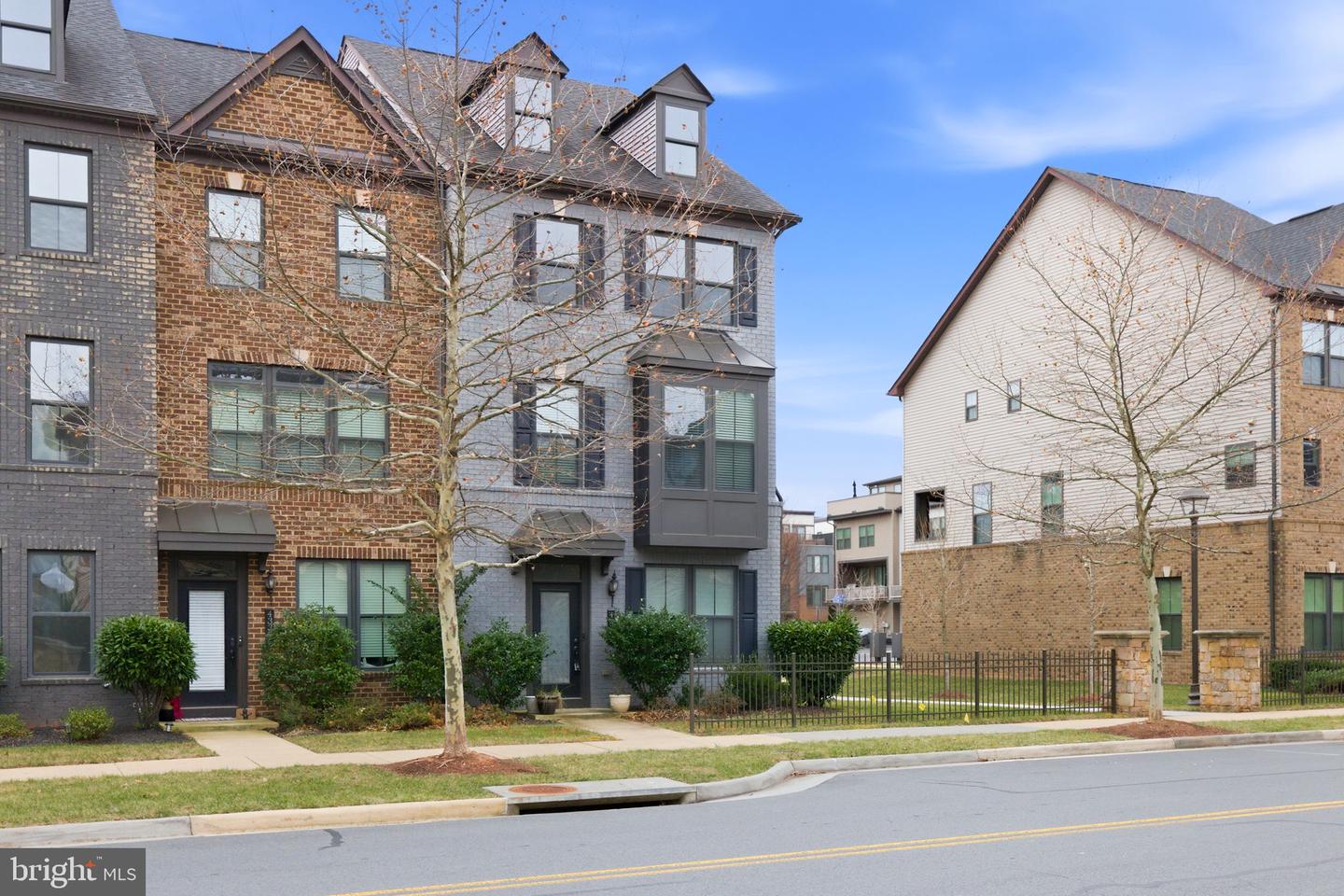 43377 SOUTHLAND ST, ASHBURN, Virginia 20148, 4 Bedrooms Bedrooms, ,3 BathroomsBathrooms,Residential,For sale,43377 SOUTHLAND ST,VALO2113828 MLS # VALO2113828 43377 SOUTHLAND ST, ASHBURN, Virginia 20148, 4 Bedrooms Bedrooms, ,3 BathroomsBathrooms,Residential,For sale,43377 SOUTHLAND ST,VALO2113828 MLS # VALO2113828