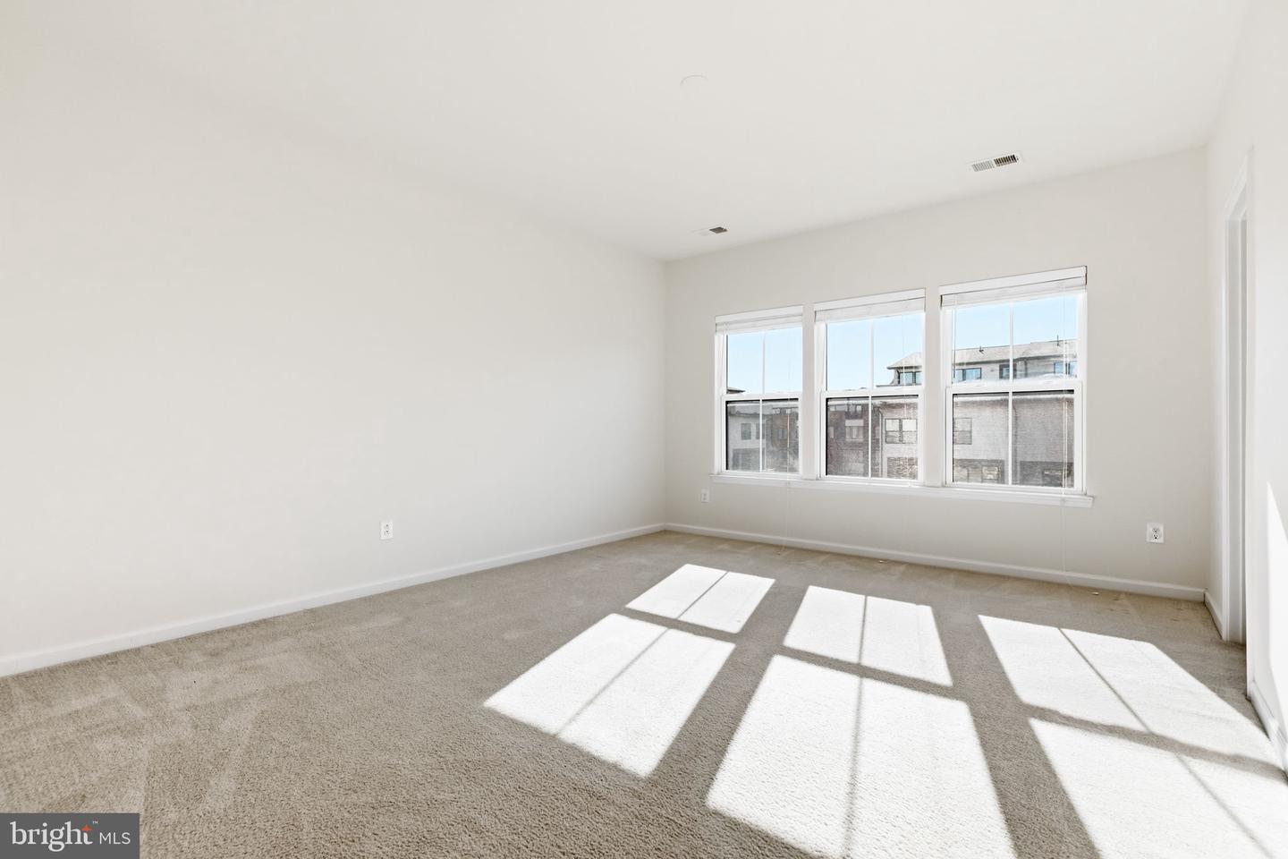 43377 SOUTHLAND ST, ASHBURN, Virginia 20148, 4 Bedrooms Bedrooms, ,3 BathroomsBathrooms,Residential,For sale,43377 SOUTHLAND ST,VALO2113828 MLS # VALO2113828 43377 SOUTHLAND ST, ASHBURN, Virginia 20148, 4 Bedrooms Bedrooms, ,3 BathroomsBathrooms,Residential,For sale,43377 SOUTHLAND ST,VALO2113828 MLS # VALO2113828