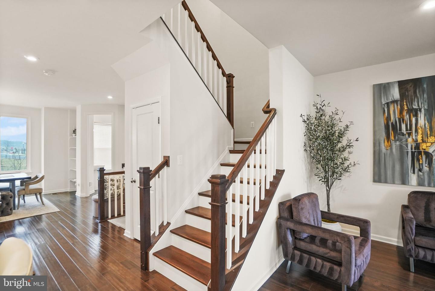 19298 FORKED CREEK TER, LEESBURG, Virginia 20175, 3 Bedrooms Bedrooms, ,3 BathroomsBathrooms,Residential,For sale,19298 FORKED CREEK TER,VALO2113830 MLS # VALO2113830