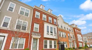 19298 FORKED CREEK TER, LEESBURG, Virginia 20175, 3 Bedrooms Bedrooms, ,3 BathroomsBathrooms,Residential,For sale,19298 FORKED CREEK TER,VALO2113830 MLS # VALO2113830