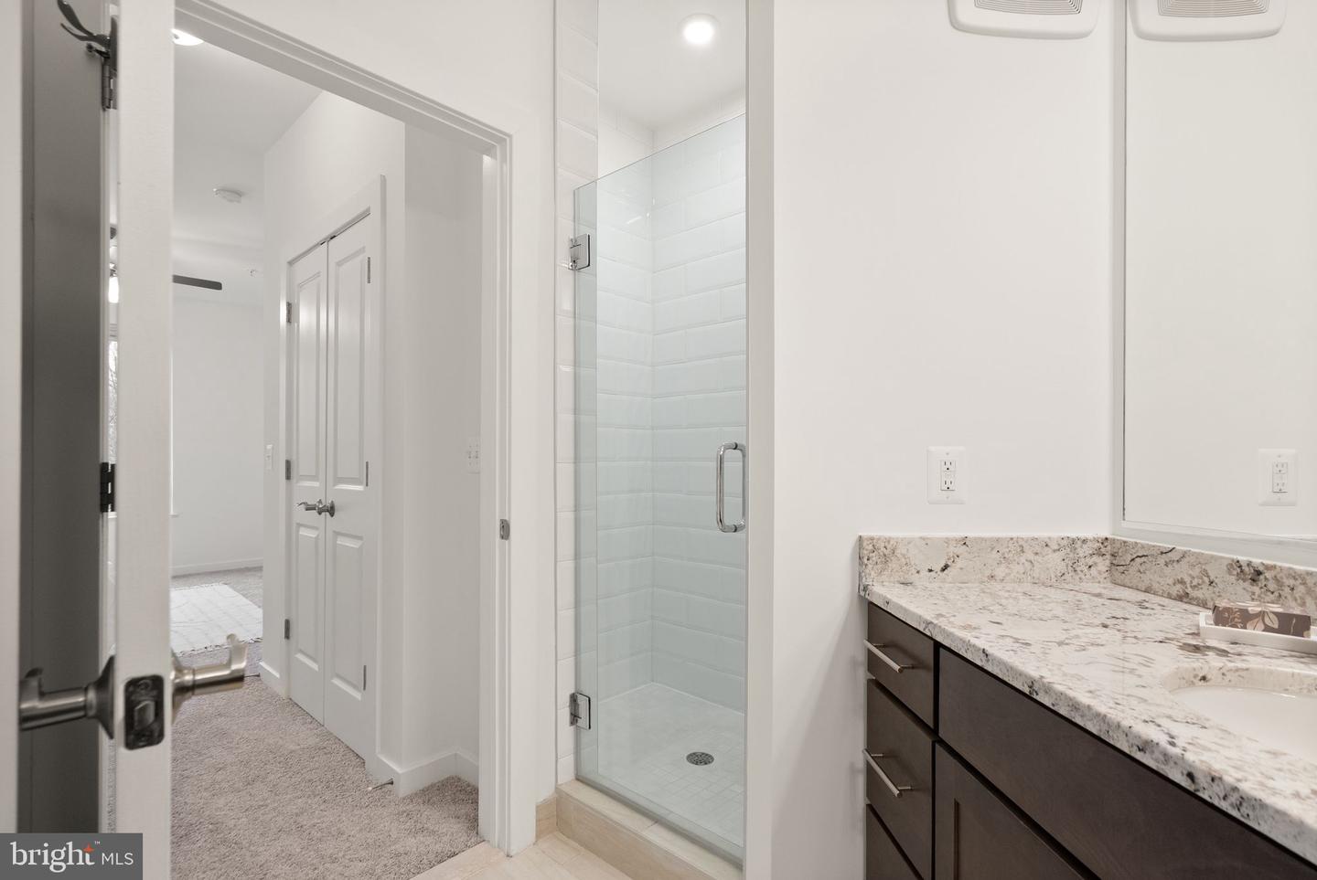 9450 SILVER KING CT #203, FAIRFAX, Virginia 22031, 2 Bedrooms Bedrooms, ,2 BathroomsBathrooms,Residential,For sale,9450 SILVER KING CT #203,VAFC2007634 MLS # VAFC2007634