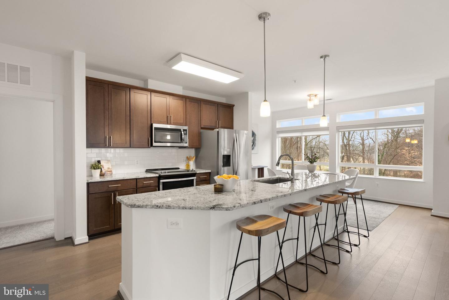 9450 SILVER KING CT #203, FAIRFAX, Virginia 22031, 2 Bedrooms Bedrooms, ,2 BathroomsBathrooms,Residential,For sale,9450 SILVER KING CT #203,VAFC2007634 MLS # VAFC2007634