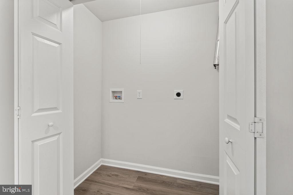 4704 COLONNADE WAY, FREDERICKSBURG, Virginia 22408, 3 Bedrooms Bedrooms, ,2 BathroomsBathrooms,Residential,For sale,4704 COLONNADE WAY,VASP2038592 MLS # VASP2038592