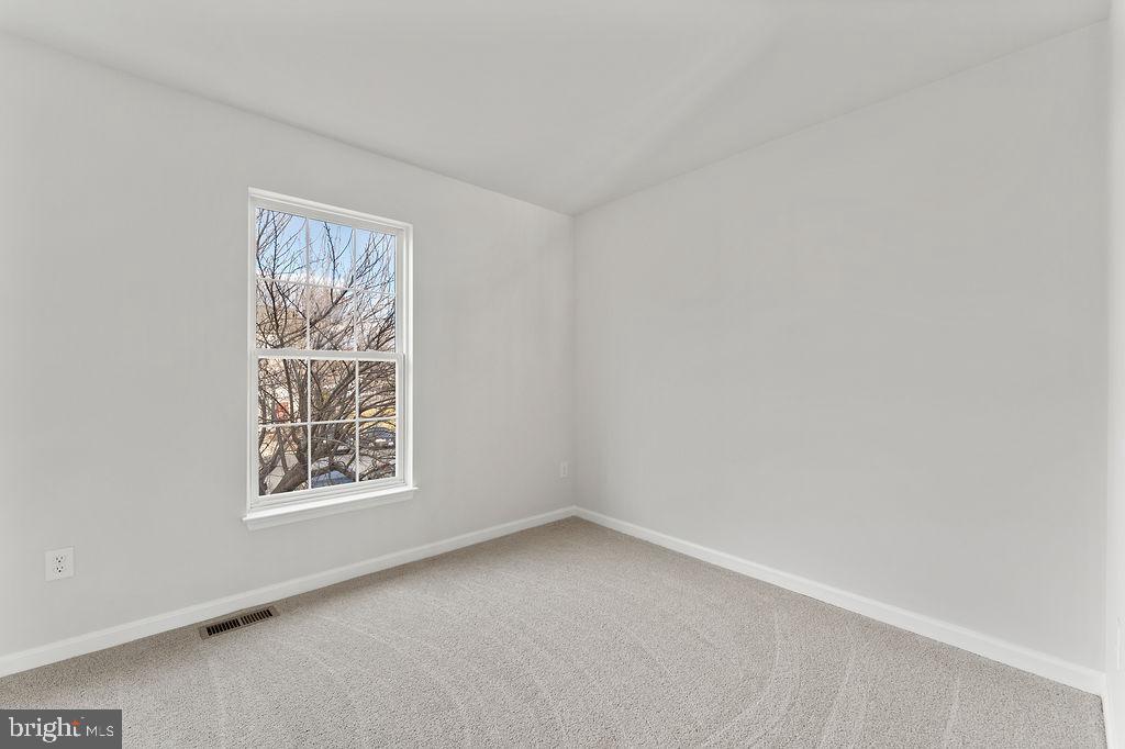 4704 COLONNADE WAY, FREDERICKSBURG, Virginia 22408, 3 Bedrooms Bedrooms, ,2 BathroomsBathrooms,Residential,For sale,4704 COLONNADE WAY,VASP2038592 MLS # VASP2038592