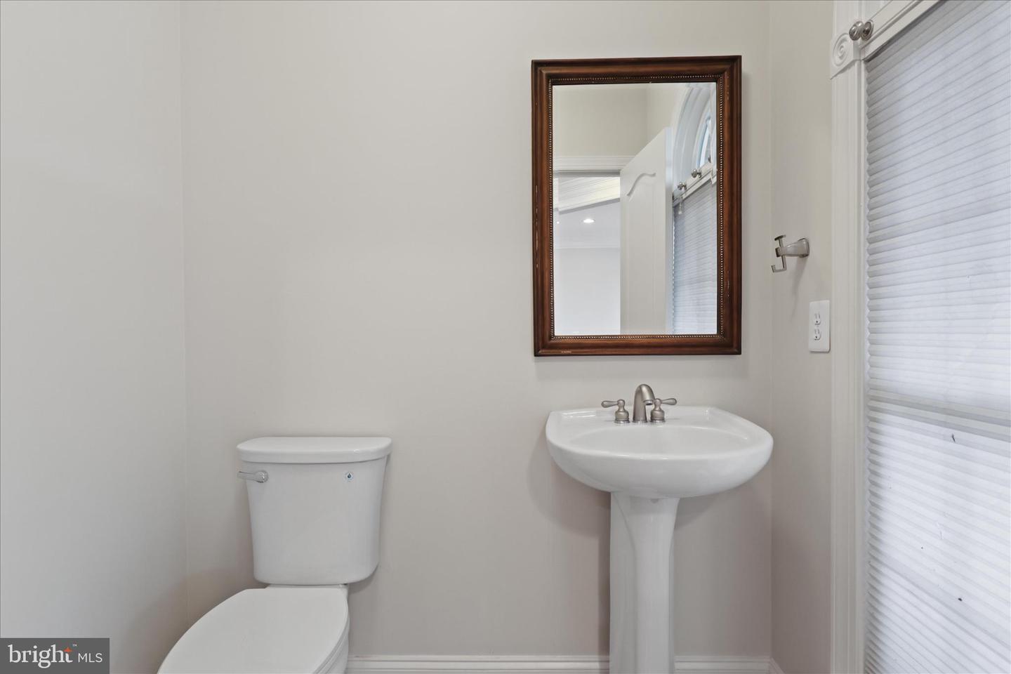 18771 THOMAS LEE WAY, LEESBURG, Virginia 20176, 6 Bedrooms Bedrooms, ,6 BathroomsBathrooms,Residential,For sale,18771 THOMAS LEE WAY,VALO2113884 MLS # VALO2113884