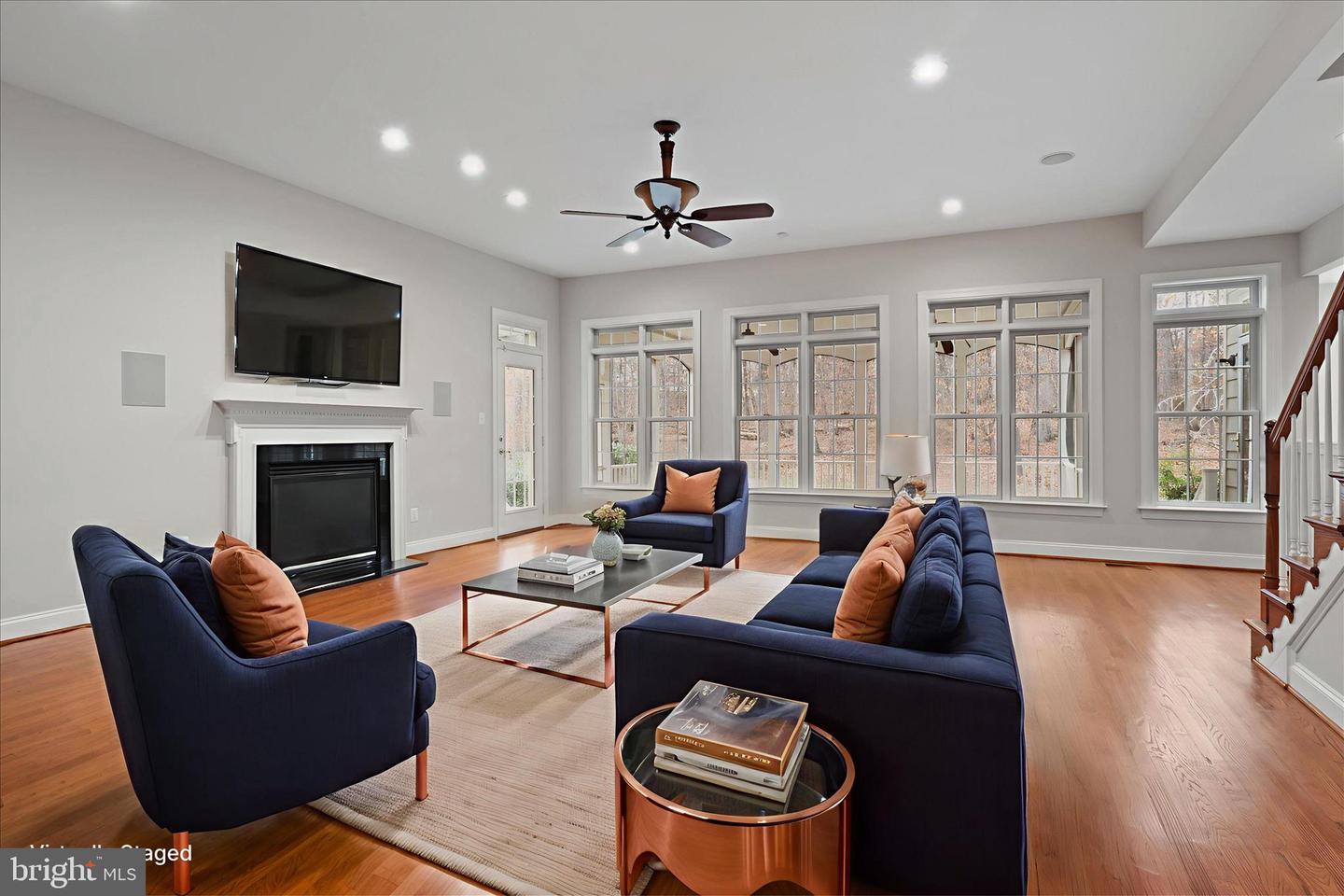 18771 THOMAS LEE WAY, LEESBURG, Virginia 20176, 6 Bedrooms Bedrooms, ,6 BathroomsBathrooms,Residential,For sale,18771 THOMAS LEE WAY,VALO2113884 MLS # VALO2113884