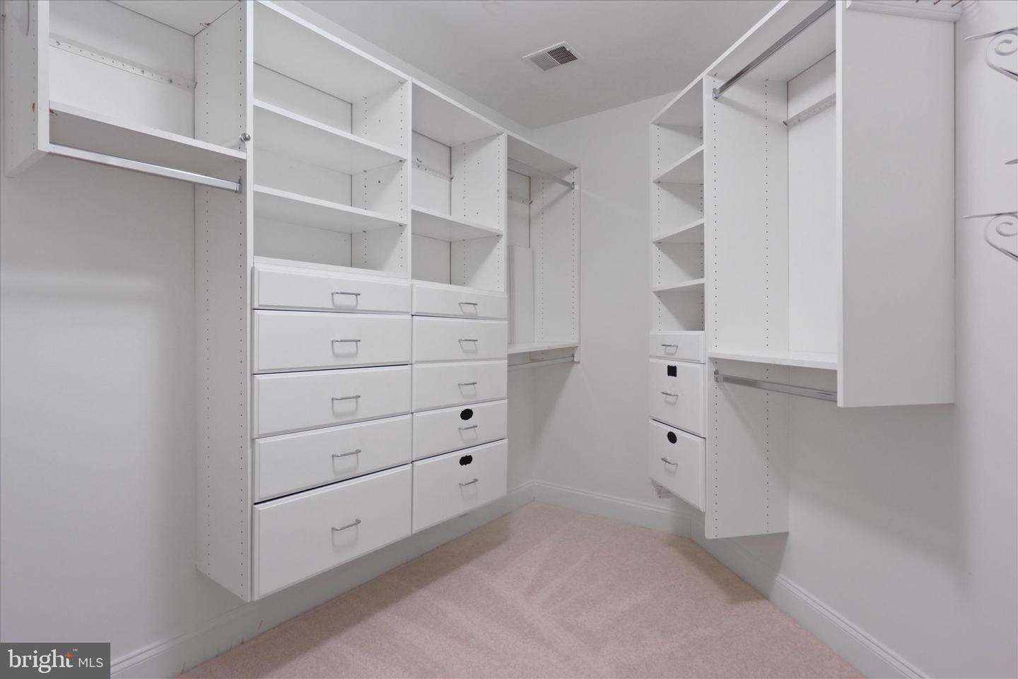 18771 THOMAS LEE WAY, LEESBURG, Virginia 20176, 6 Bedrooms Bedrooms, ,6 BathroomsBathrooms,Residential,For sale,18771 THOMAS LEE WAY,VALO2113884 MLS # VALO2113884